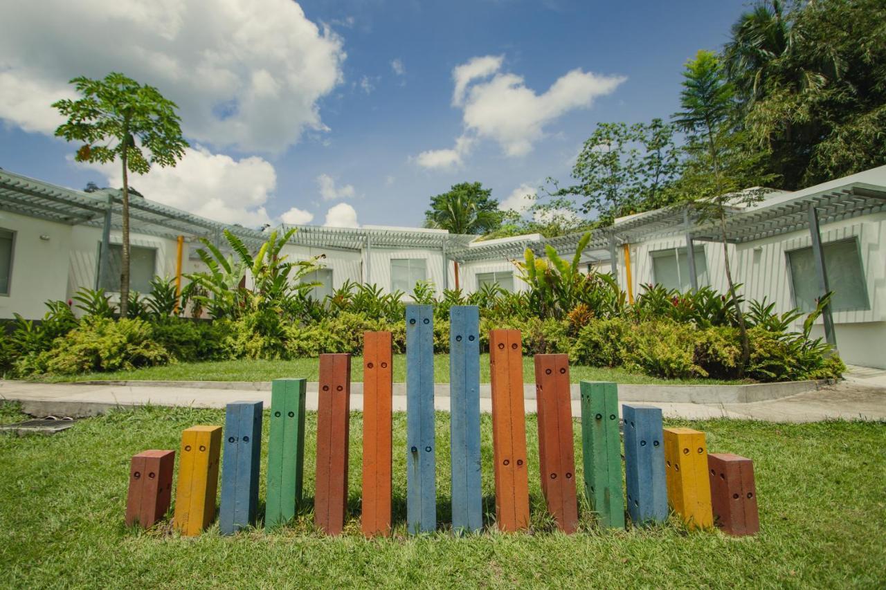 Los Colores Ecoparque Doradal Exterior photo