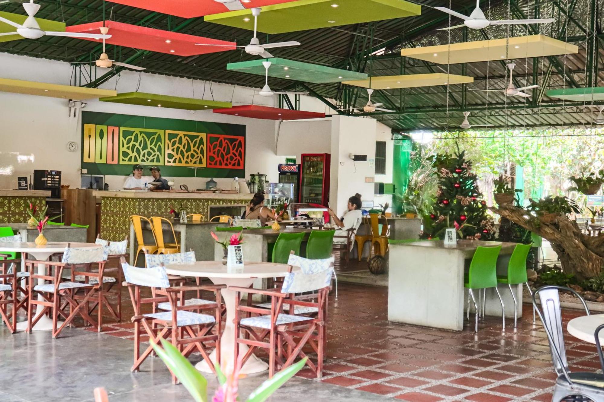Los Colores Ecoparque Doradal Exterior photo