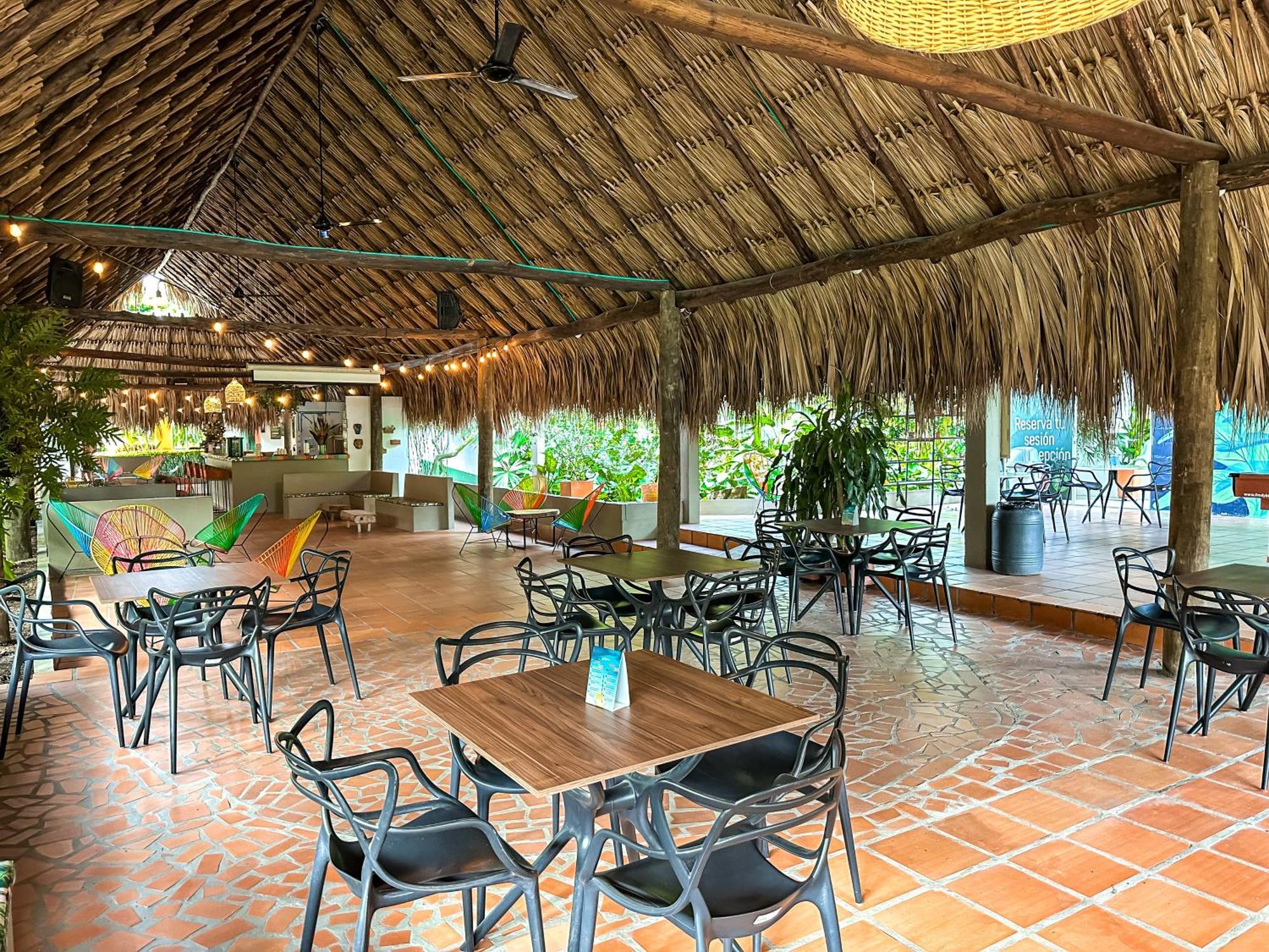 Los Colores Ecoparque Doradal Exterior photo
